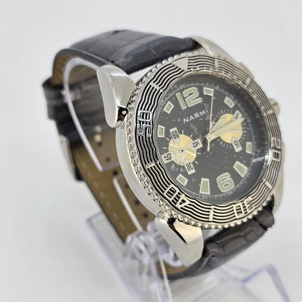 Narmi Unisex Analog Watch 45MM Dark Gray Dial Faux Leather Bands New Battery‎